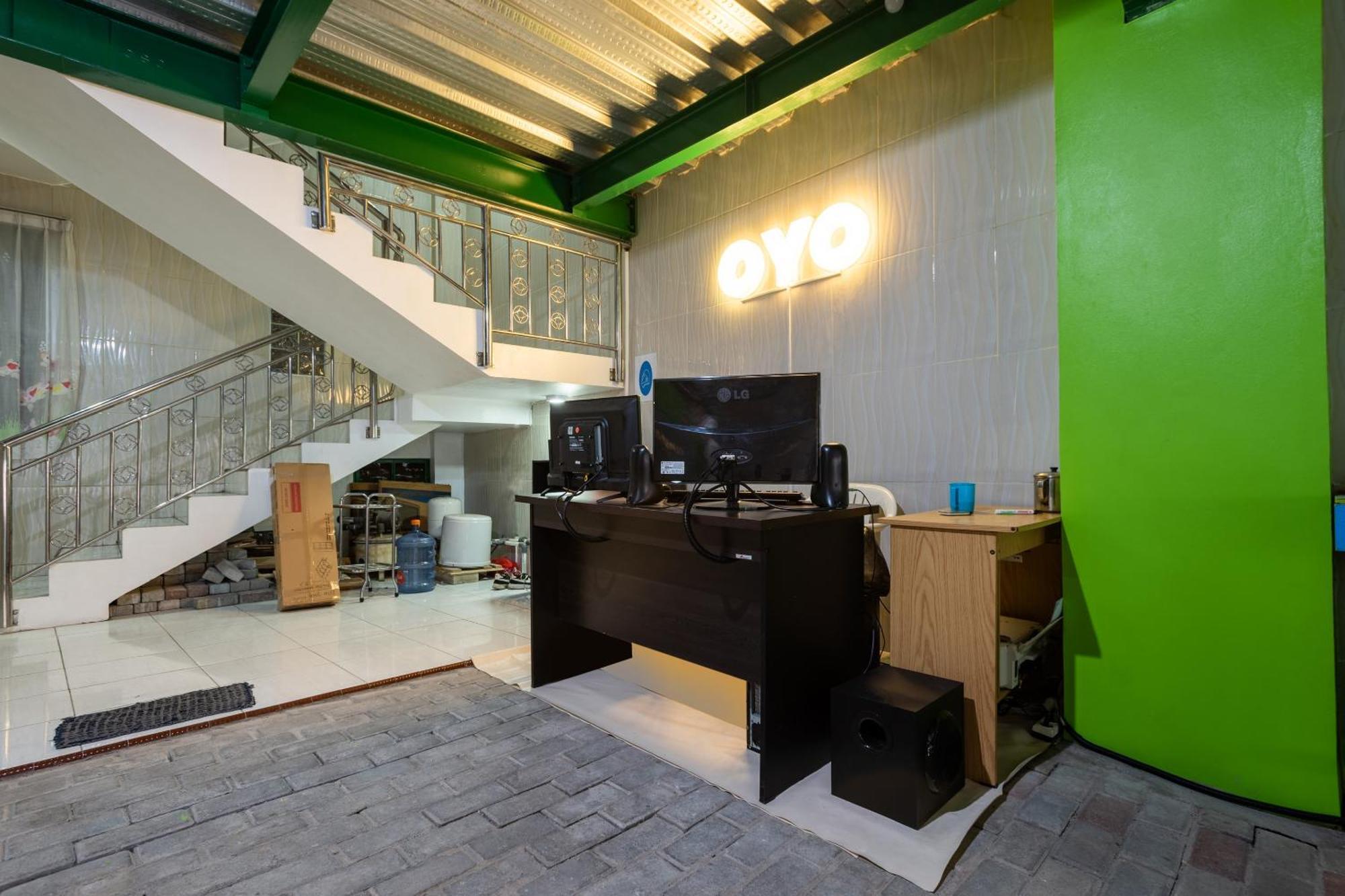Oyo Life 3284 Pademangan 3 Residence Джакарта Екстериор снимка