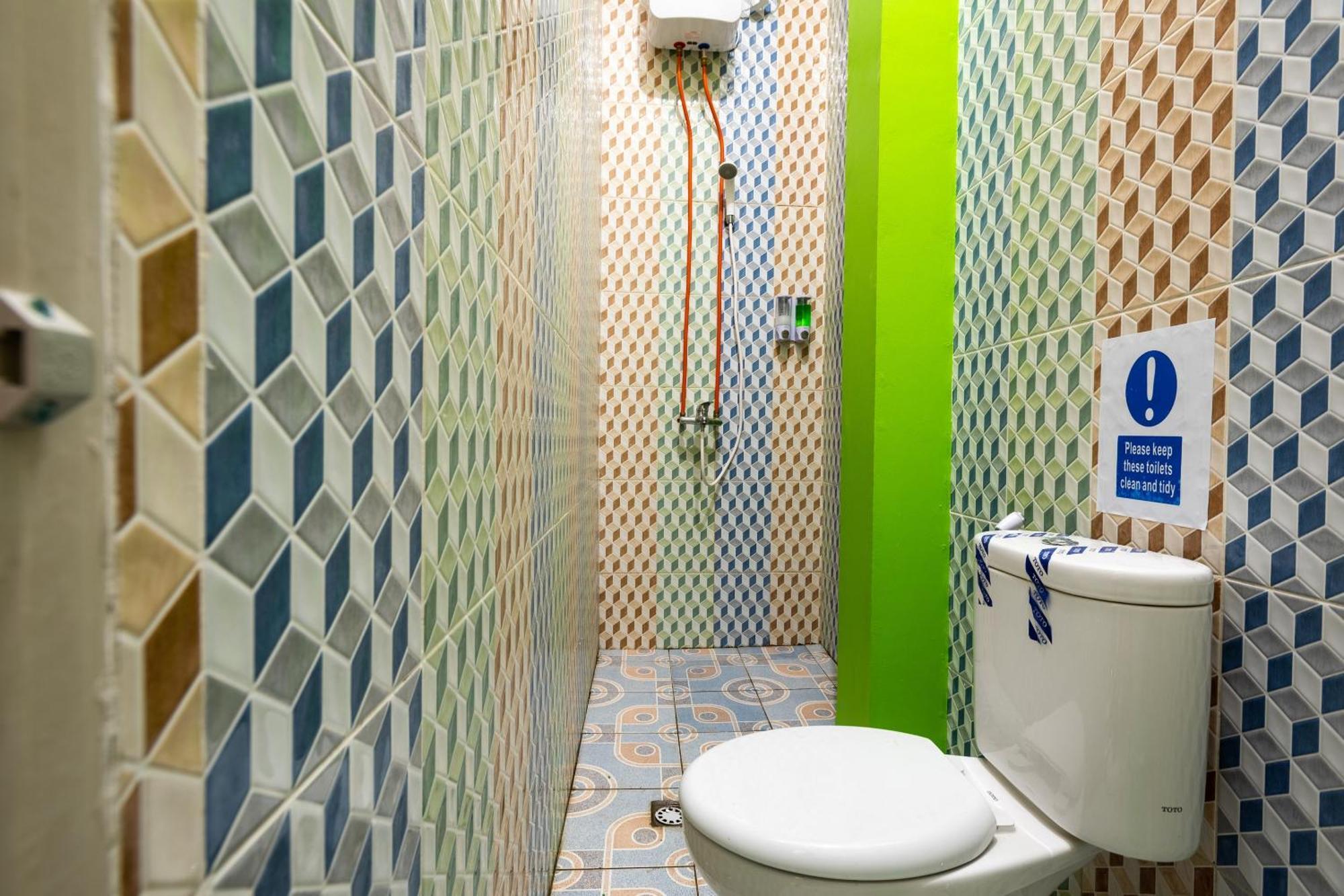 Oyo Life 3284 Pademangan 3 Residence Джакарта Екстериор снимка